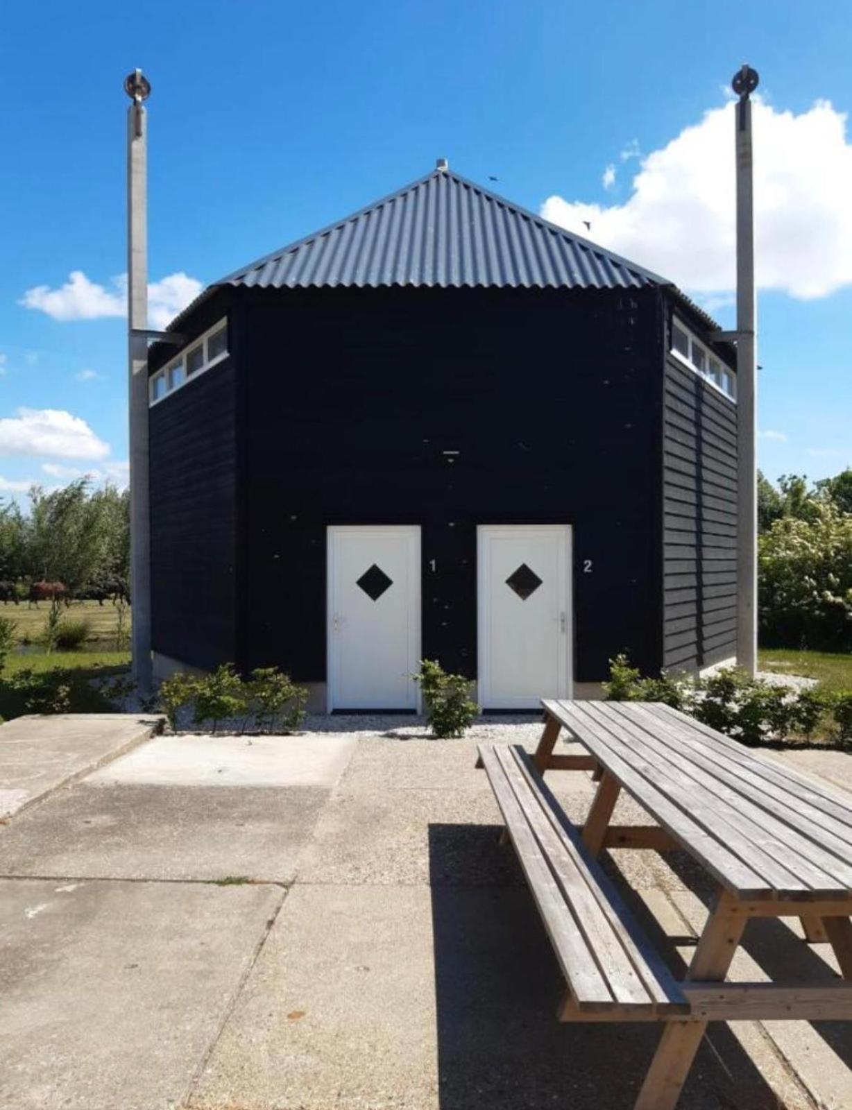 Blossom Barn Lodges Oudewater Екстер'єр фото